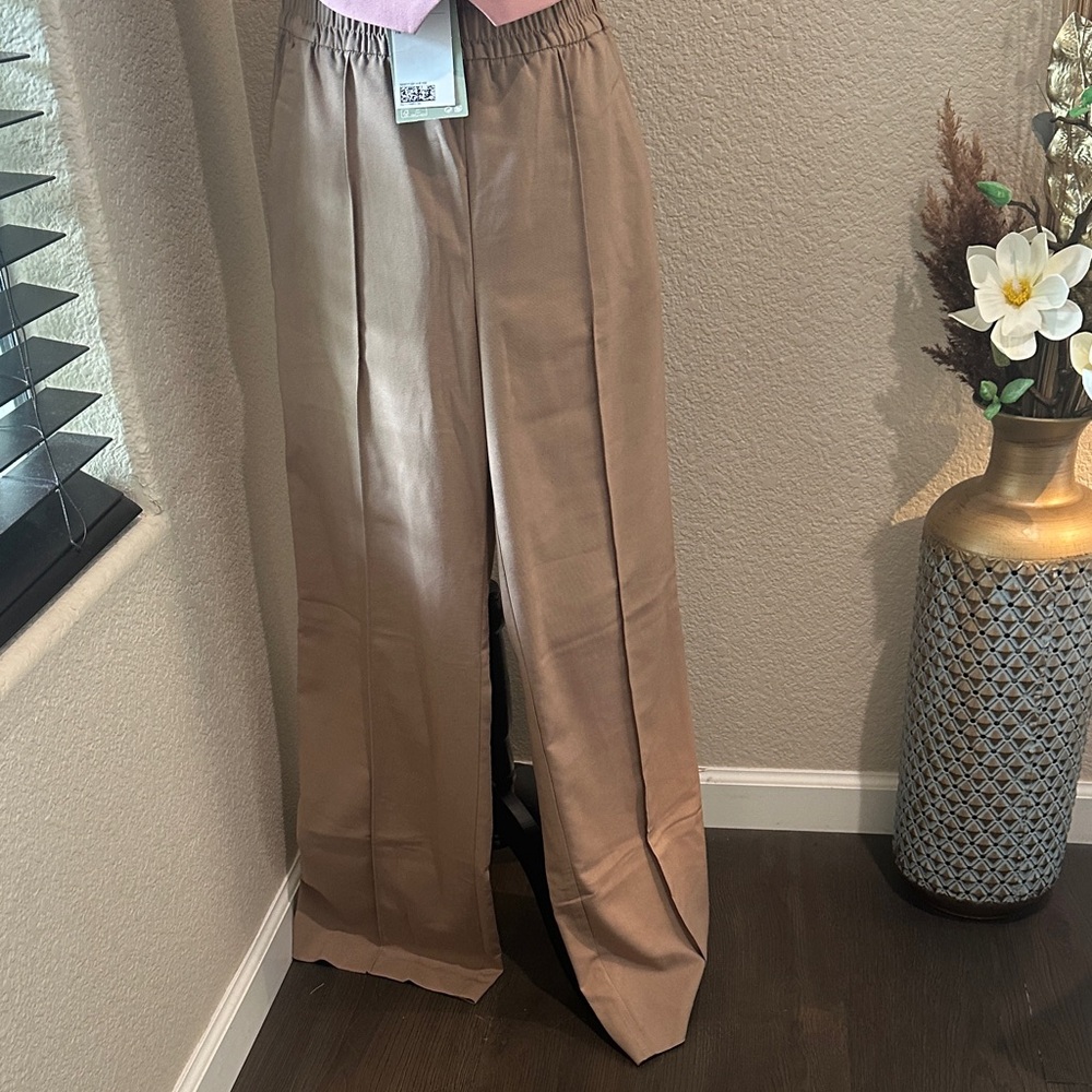 Elegant Tan Women's Pants